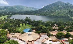 Aerial-view-of-the-Cabanas-and-lake.jpg