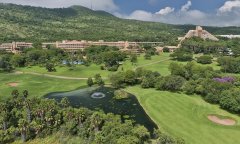Aerial-view-of-the-Sun-City-Hotel-gardens-and-The-Cascades.jpg